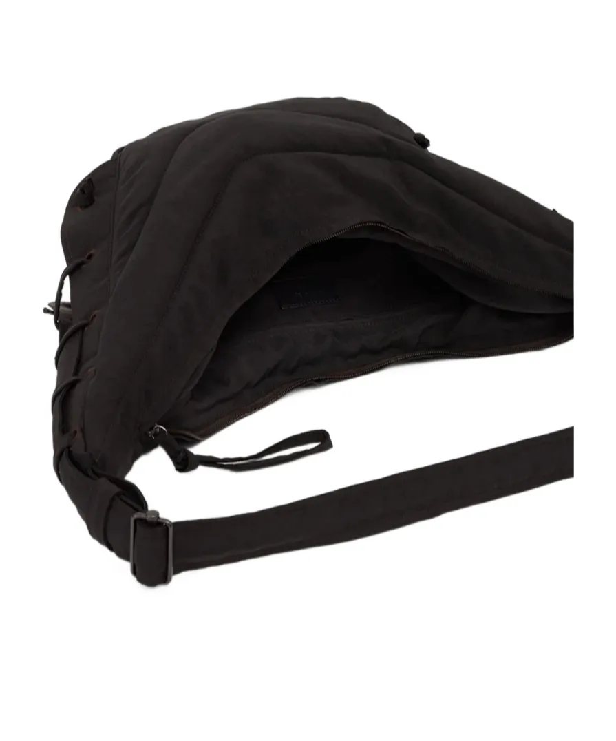 Game Medium Zipped Shoulder Bag