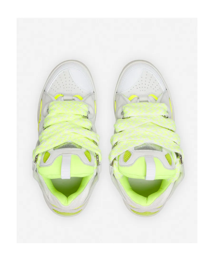 Curb Sneakers