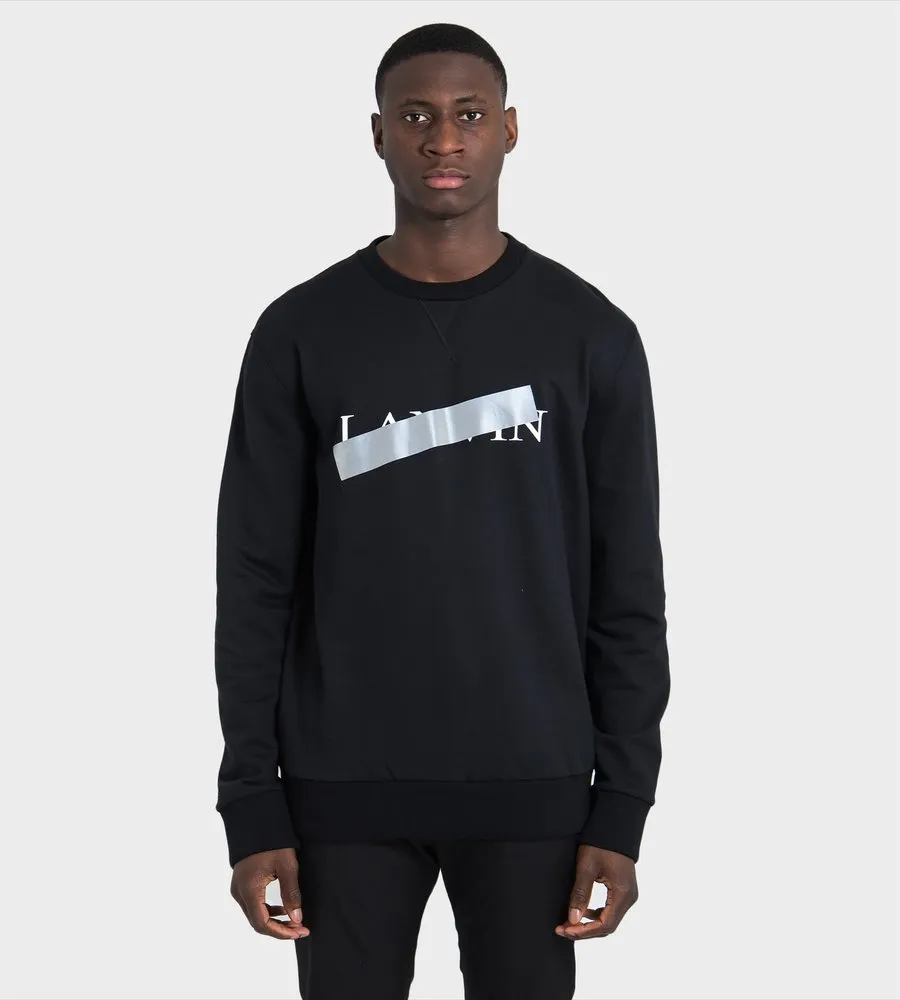 Round-Necked Casual Sweater