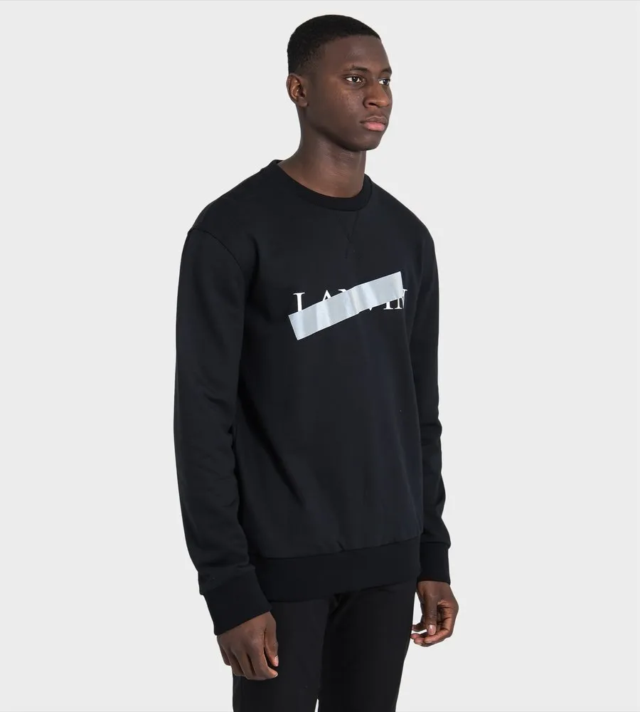 Round-Necked Casual Sweater