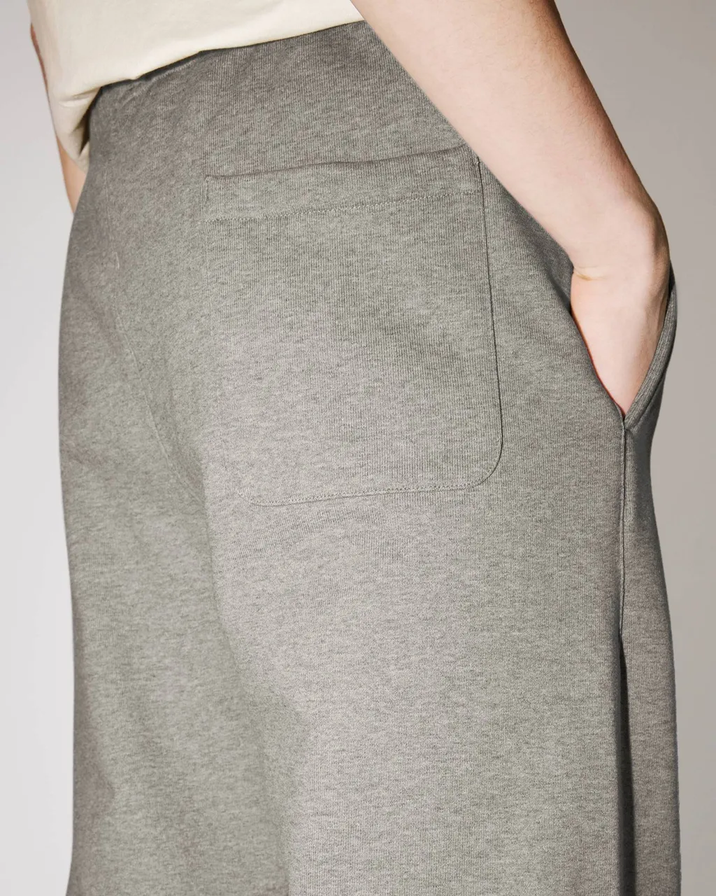 Logo-Patch Trousers