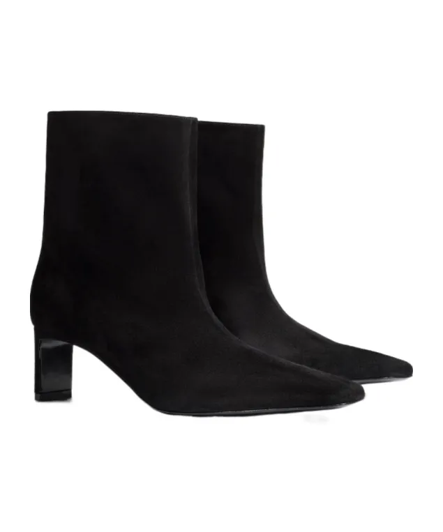 Ona Ankle Boots