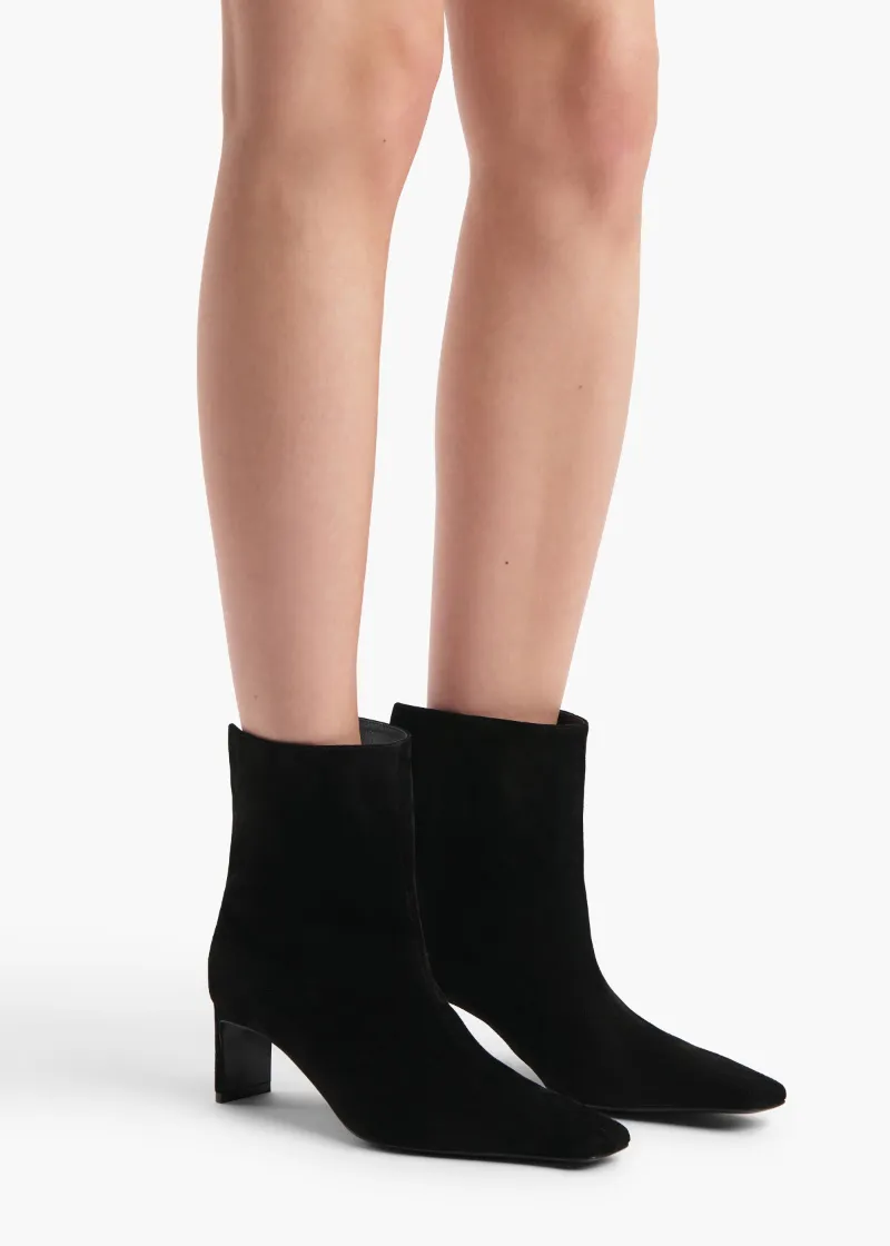 Ona Ankle Boots