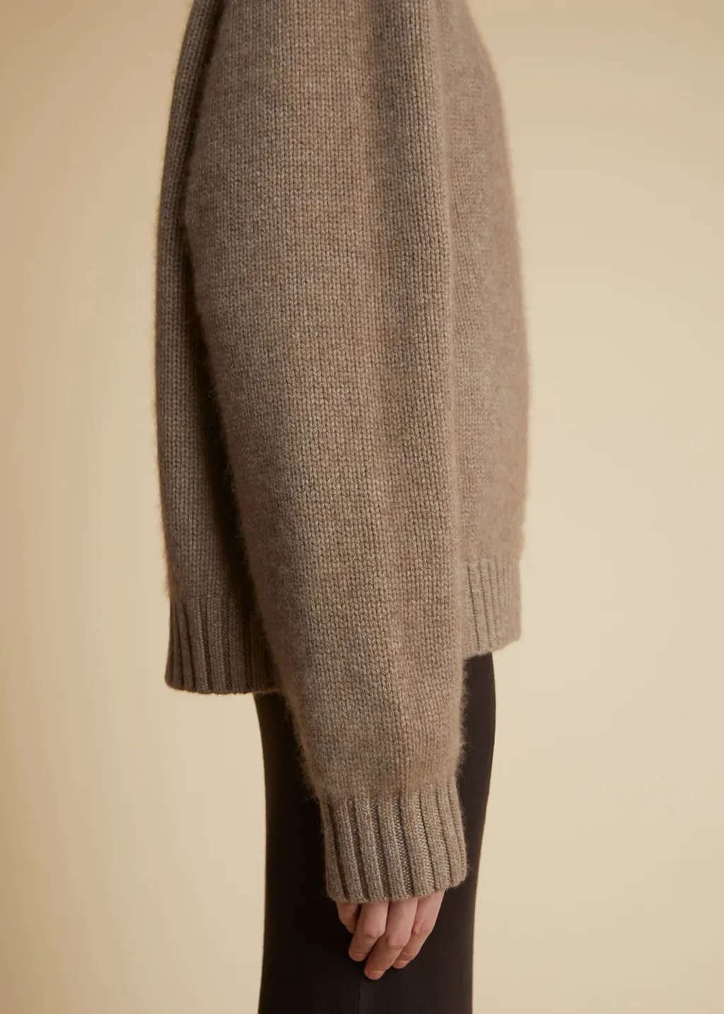 Long-Sleeved Crewneck Jumper