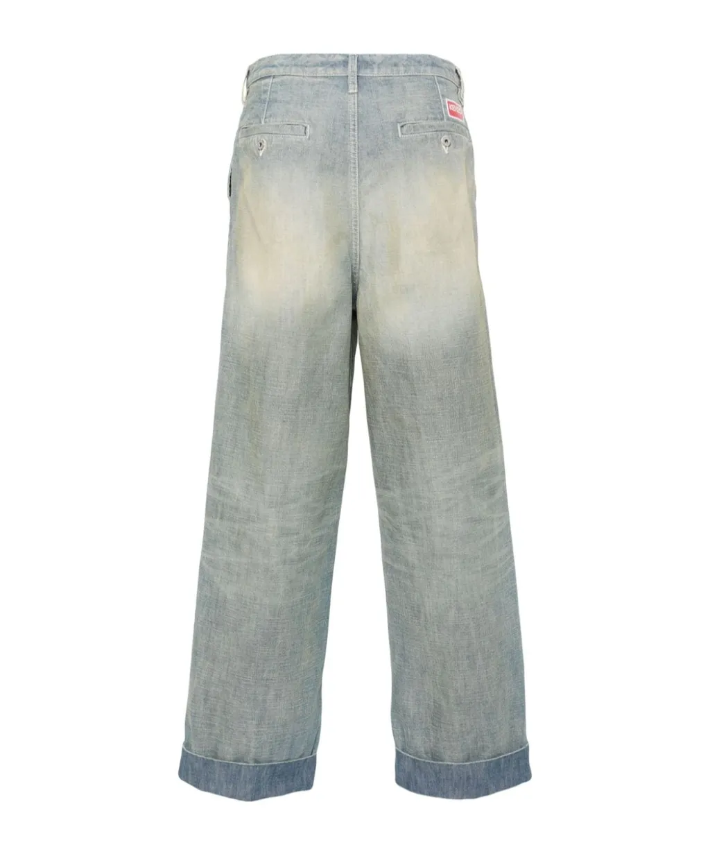 Tapered Jeans
