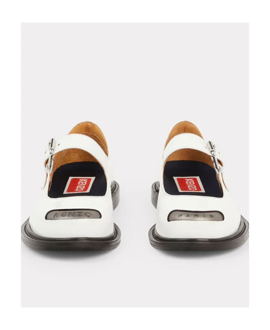 Logo Plaque Buckle Fastening Flat Shoes