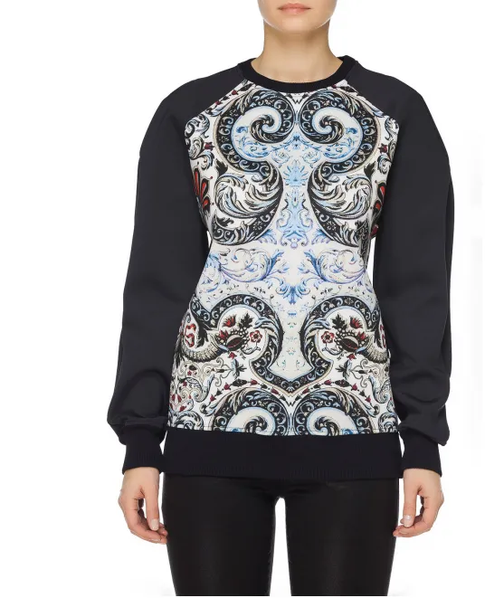 Round-Neck Sweater