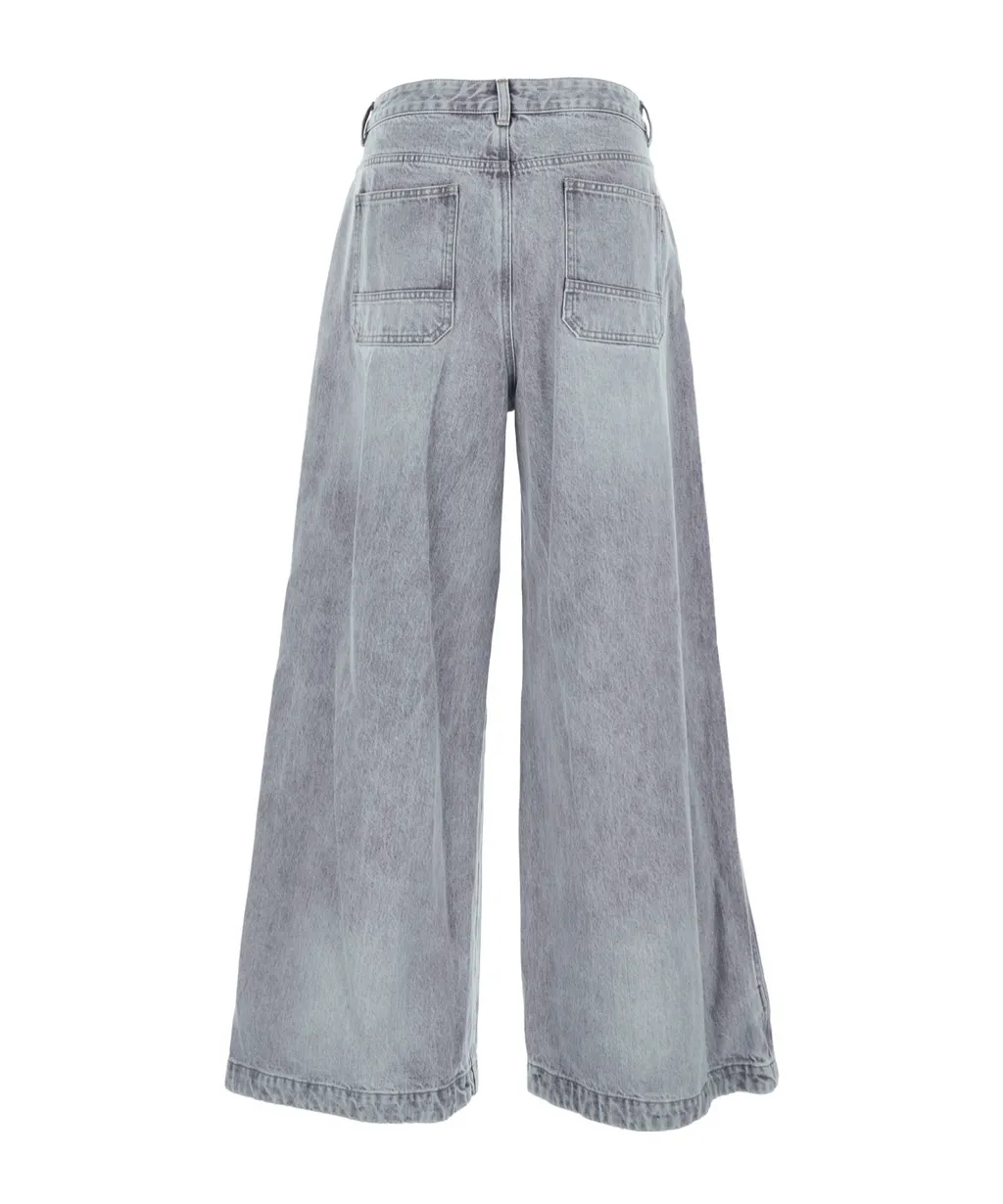 Wide-Leg Jeans