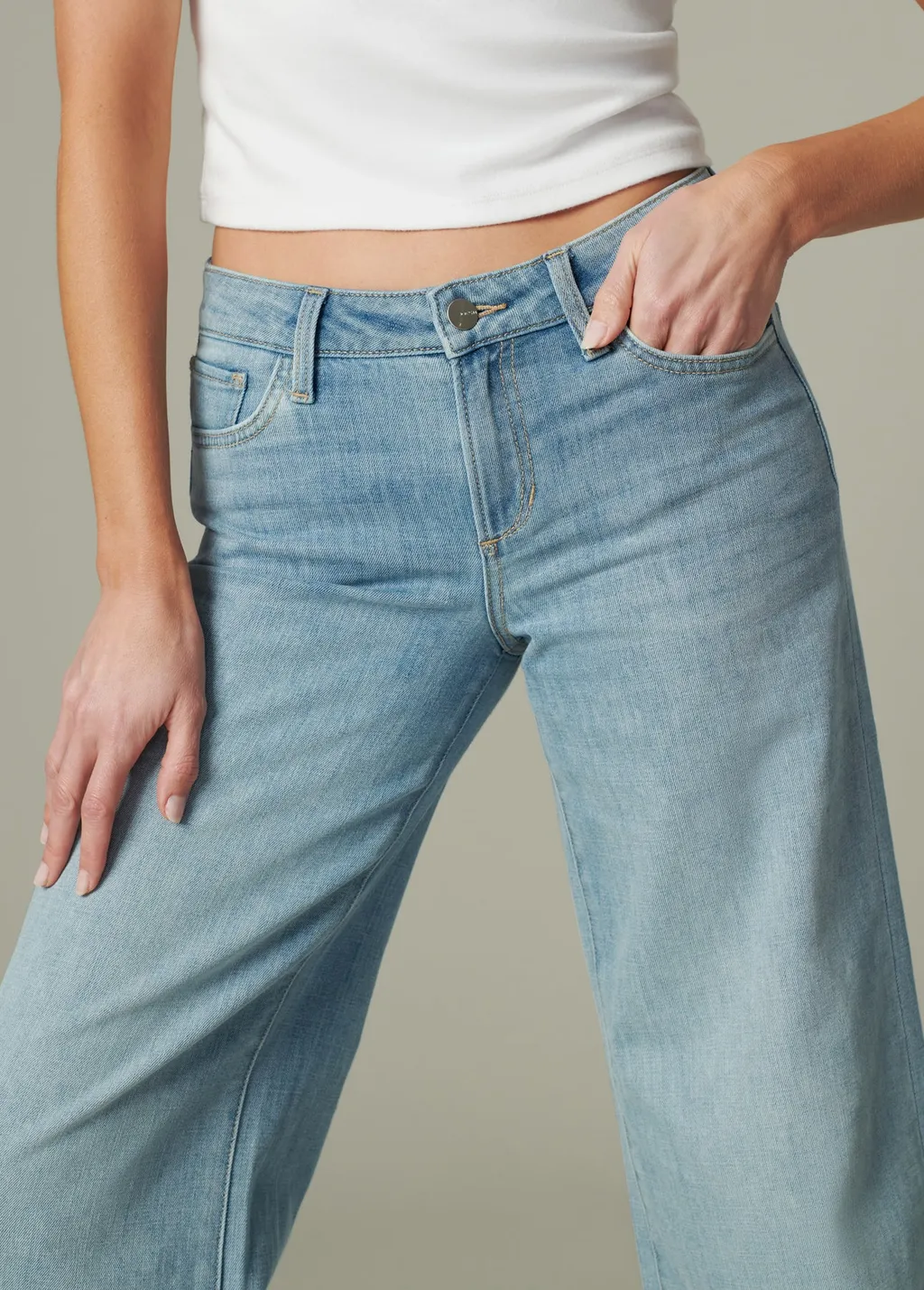 Belt-Loop Jeans