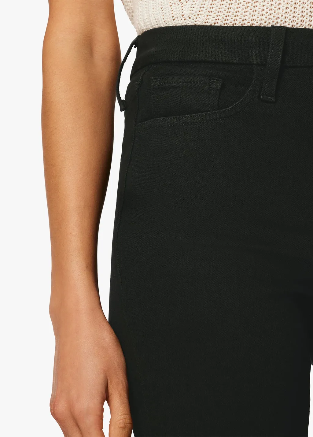 Belt-Loop Jeans