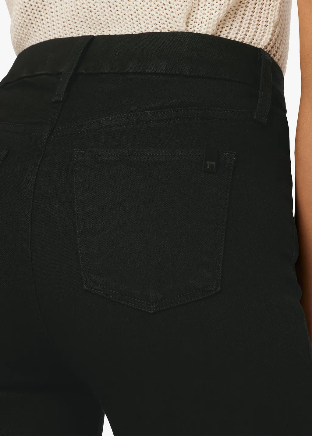 Belt-Loop Jeans