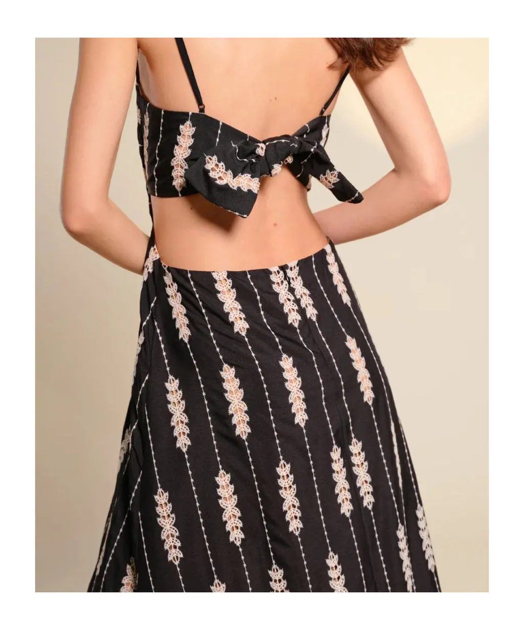 Nostalgica Midi Dress