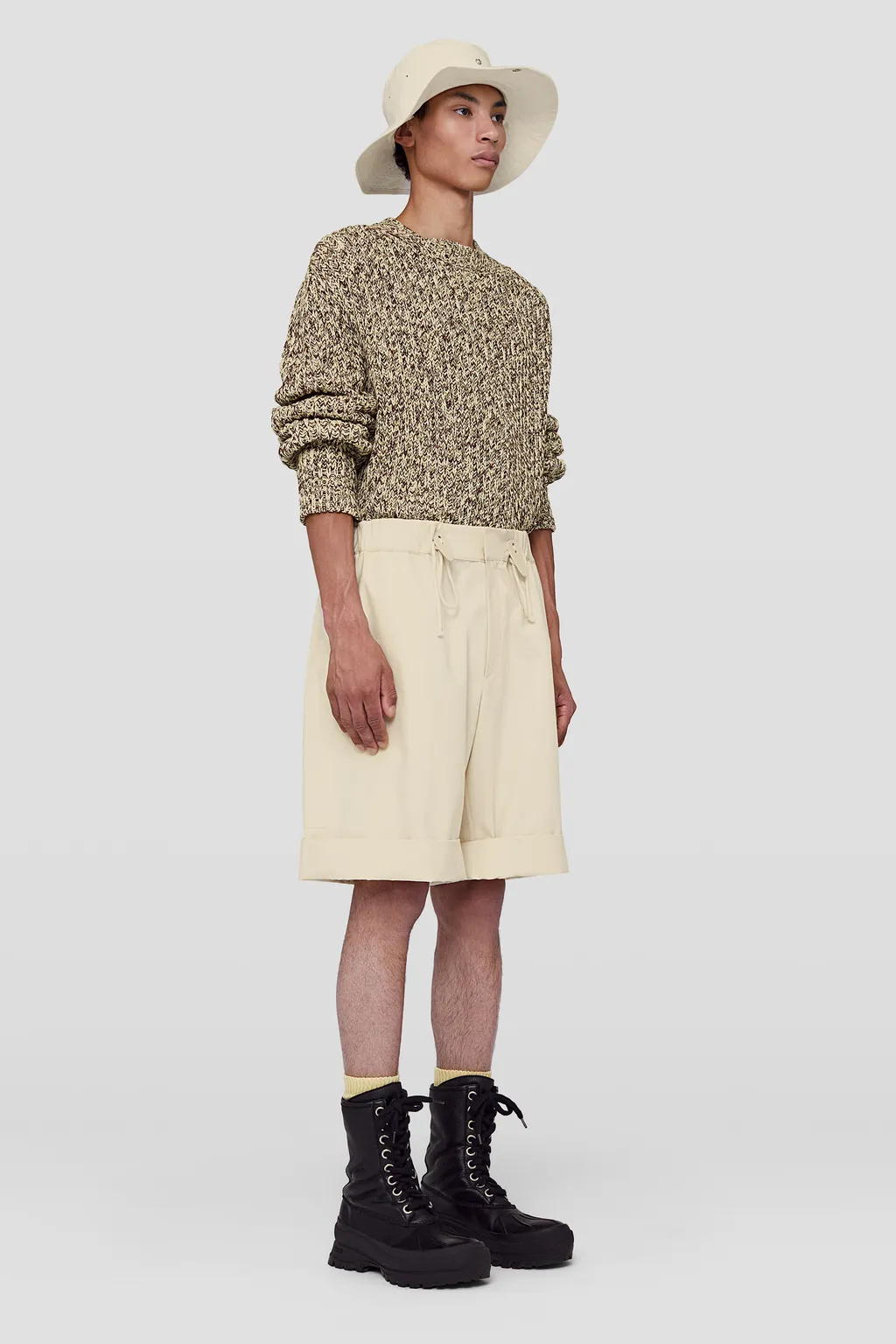 Long-Sleeved Crewneck Jumper