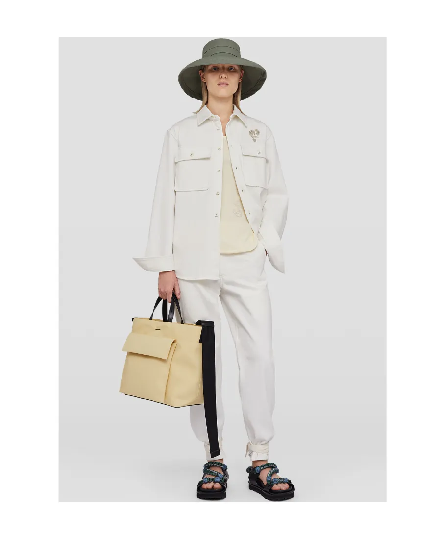 Buttoned Long-Sleeved Shirt