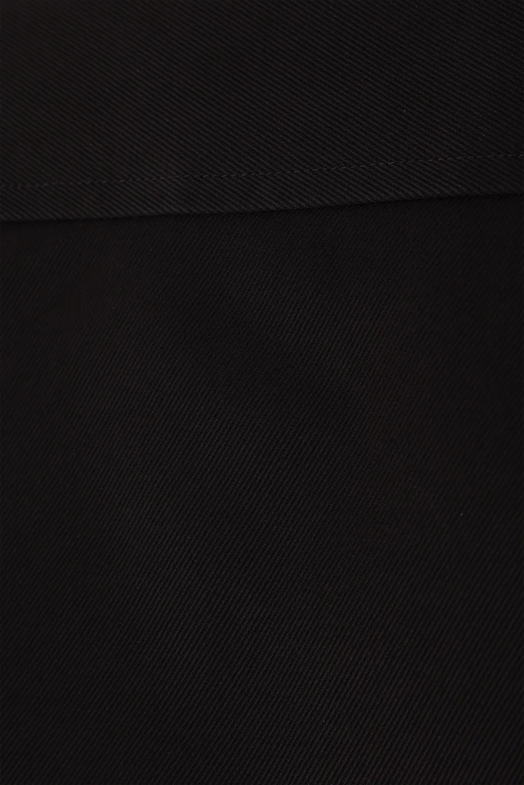 Long-Sleeved Zip-Up Shirt