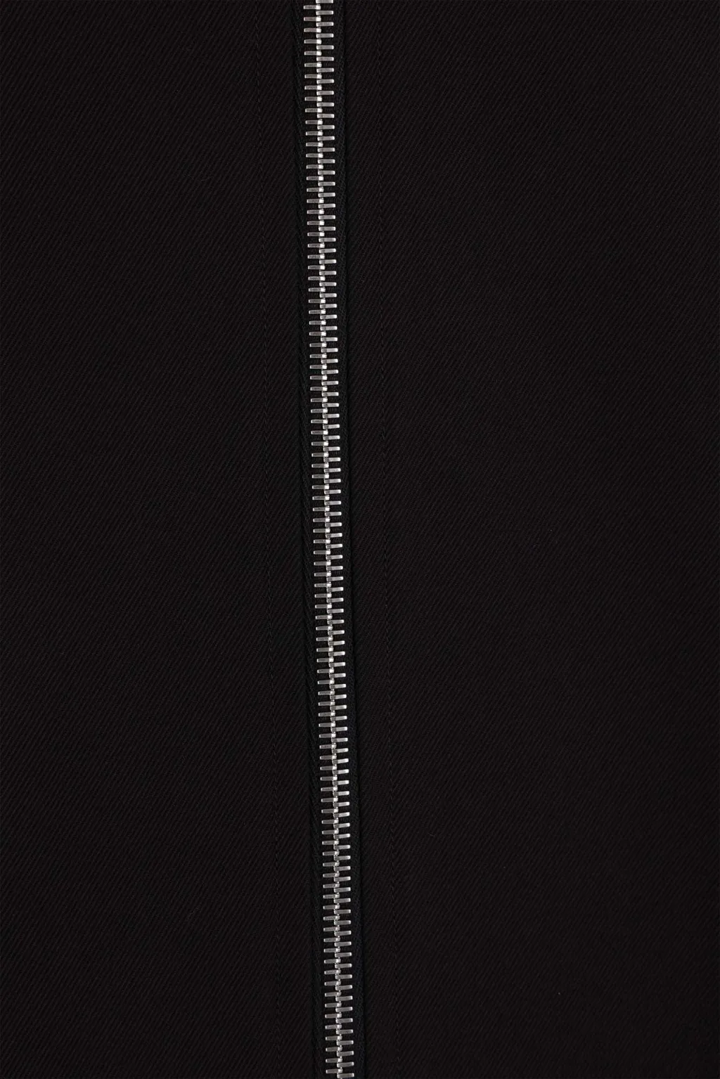 Long-Sleeved Zip-Up Shirt