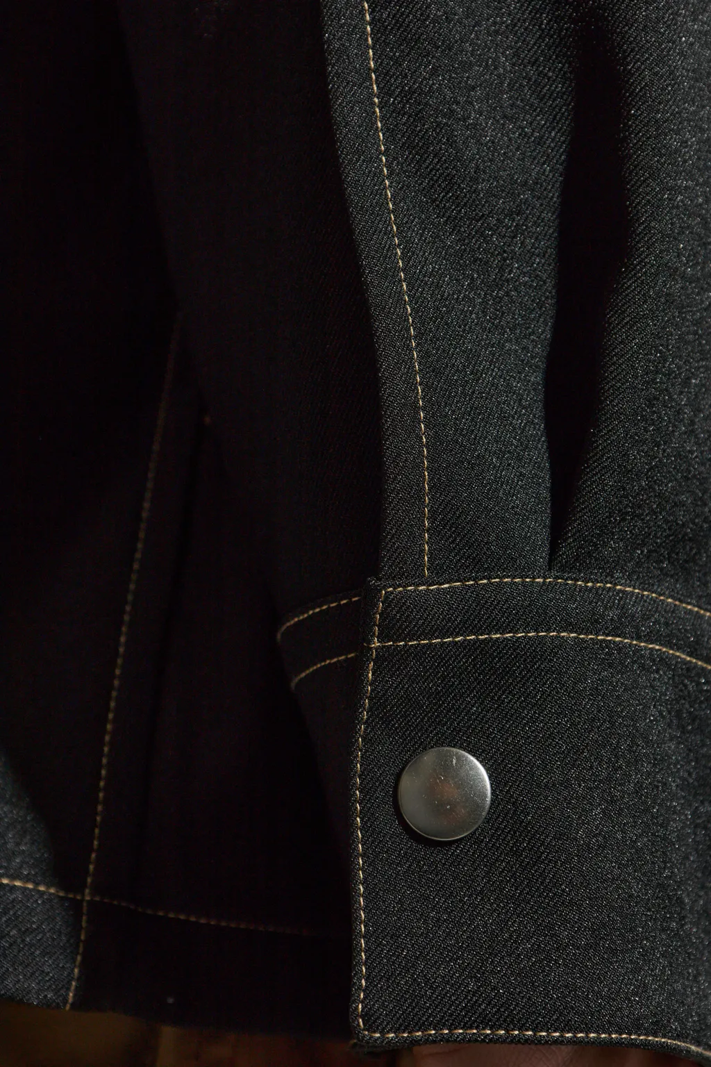 Long Sleeved Zip-Up Shirt