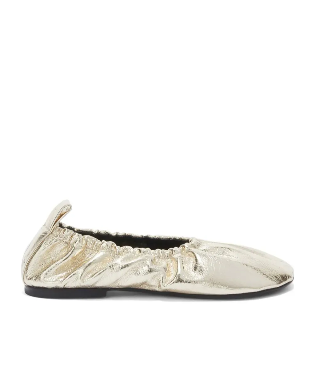 Exaggerated Round Toe Ballerinas