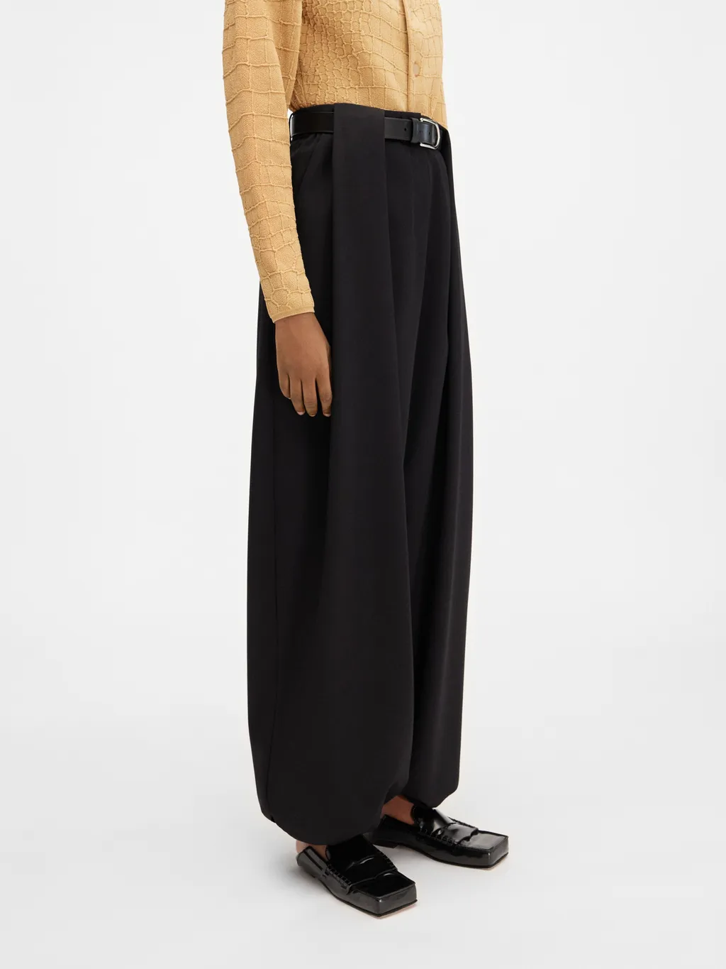 The Melao Pleated Trousers