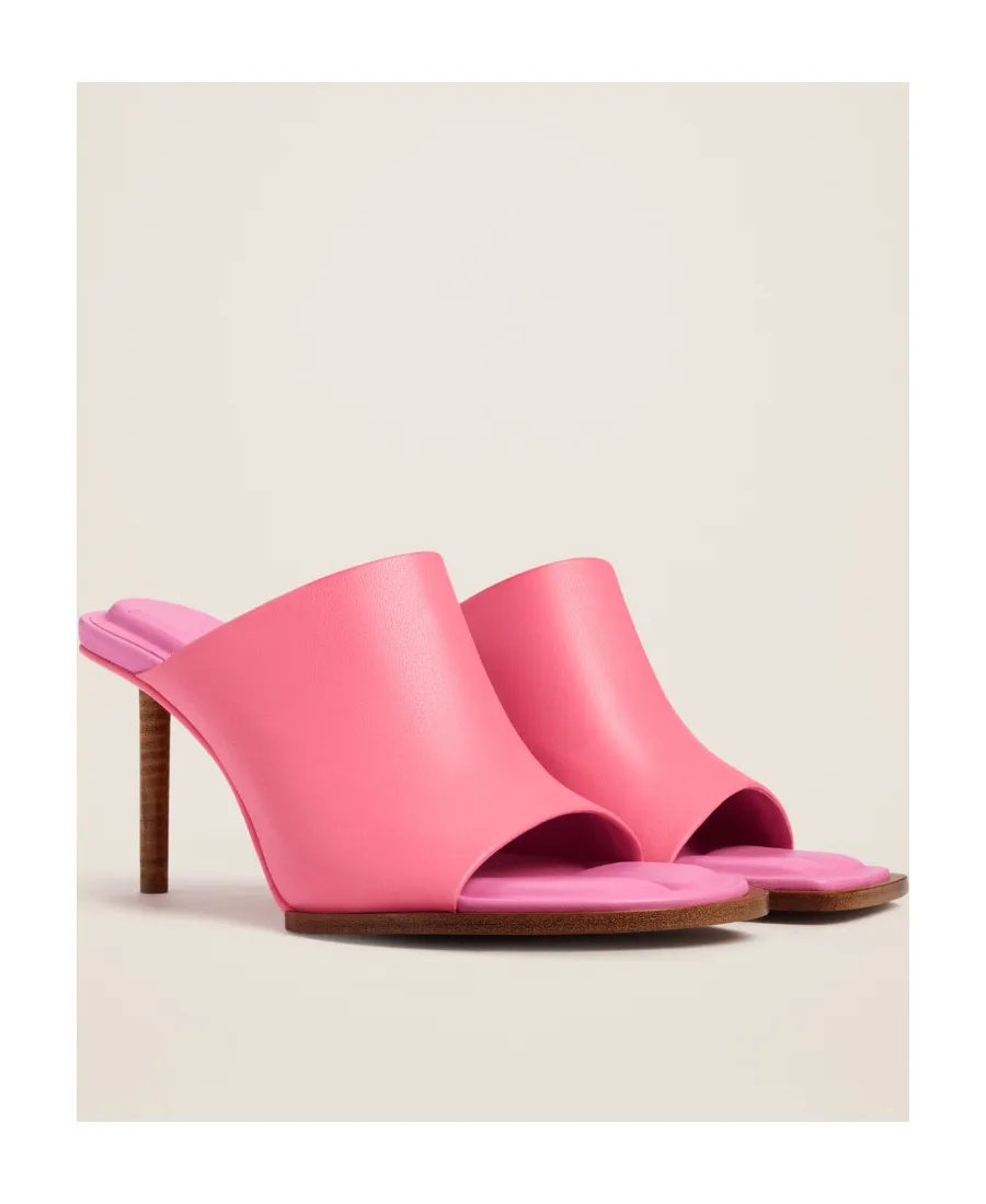Asymmetrical Geometric Mules
