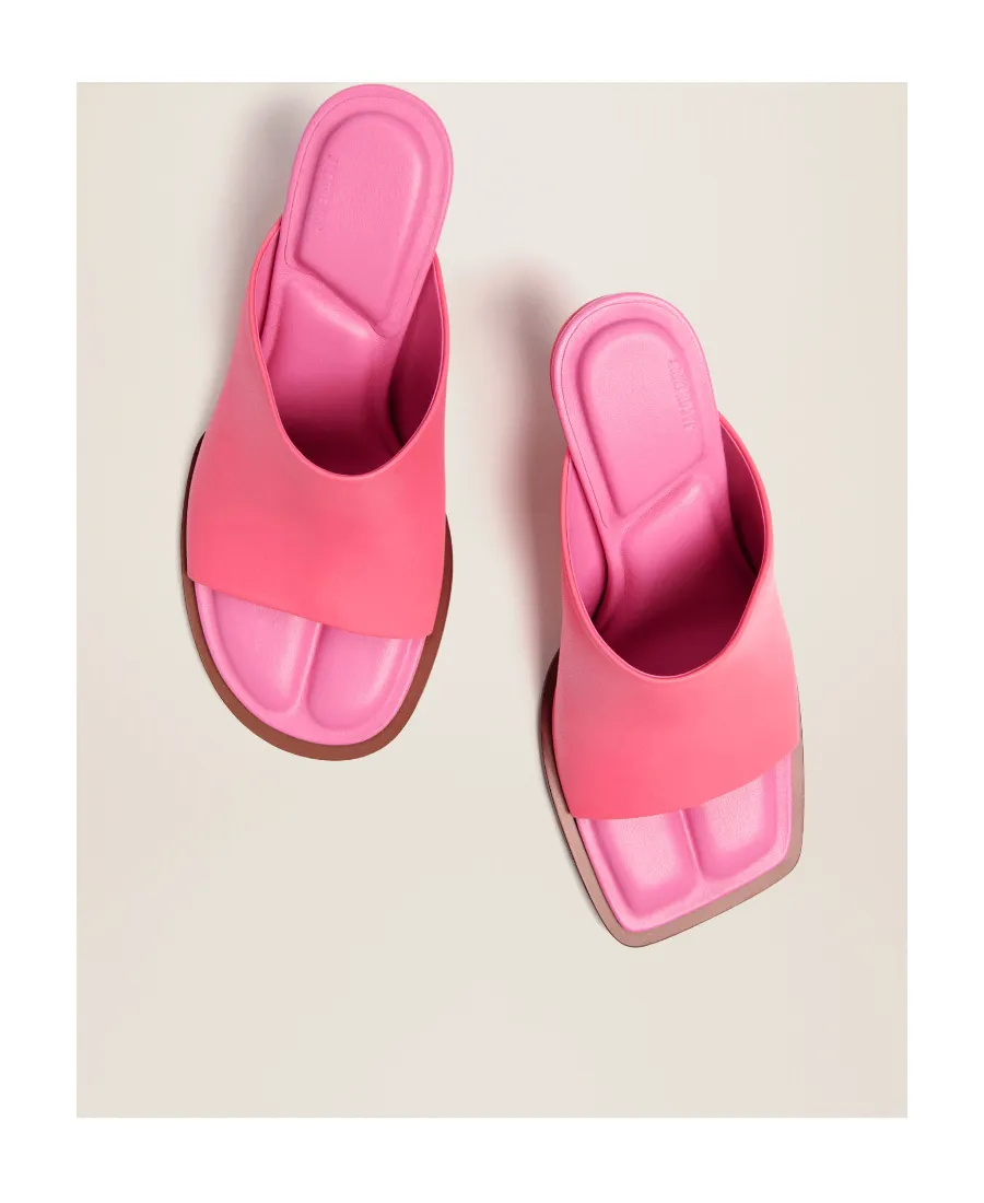 Asymmetrical Geometric Mules