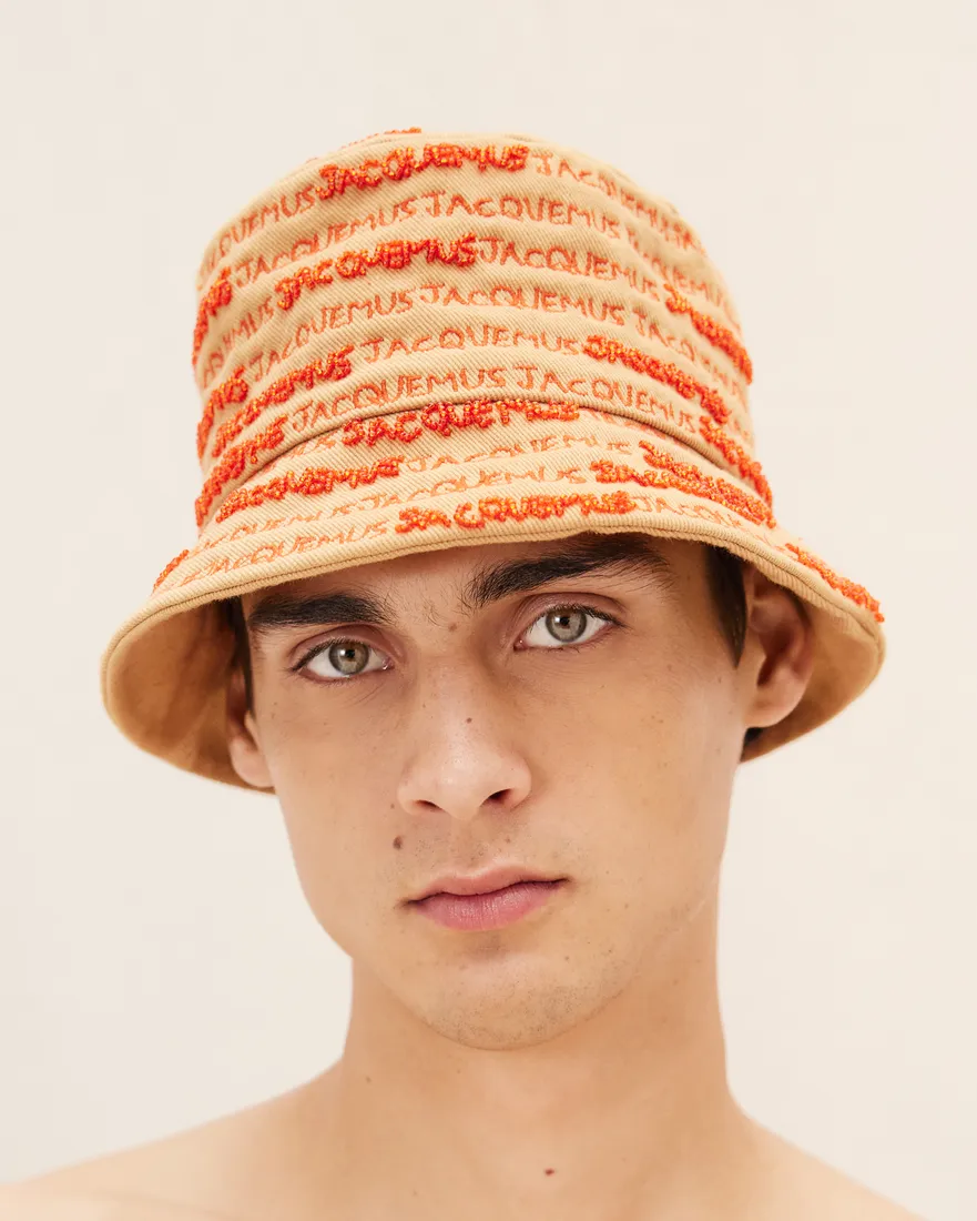 Le Bob Bordado Embroidered Logo Bucket Hat