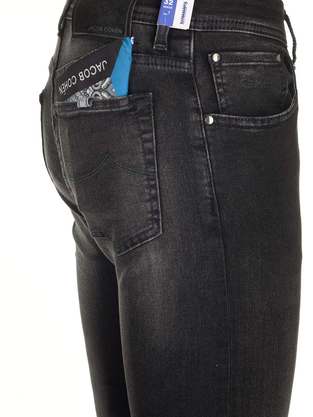 Belt-Loop Jeans