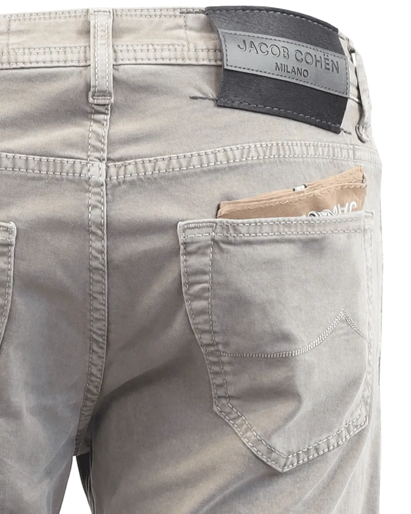 Straight Leg Stretched Chinos