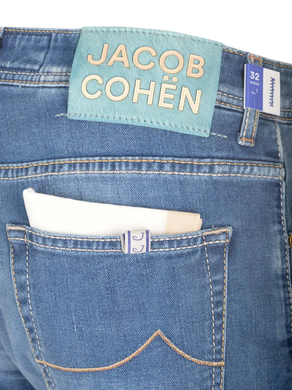 Belt-Loop Jeans