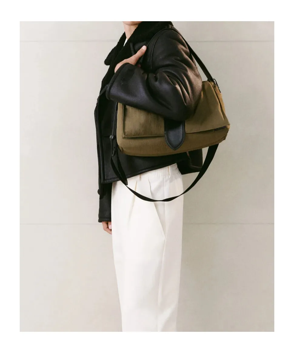 The Bambino Padded Messenger Bag