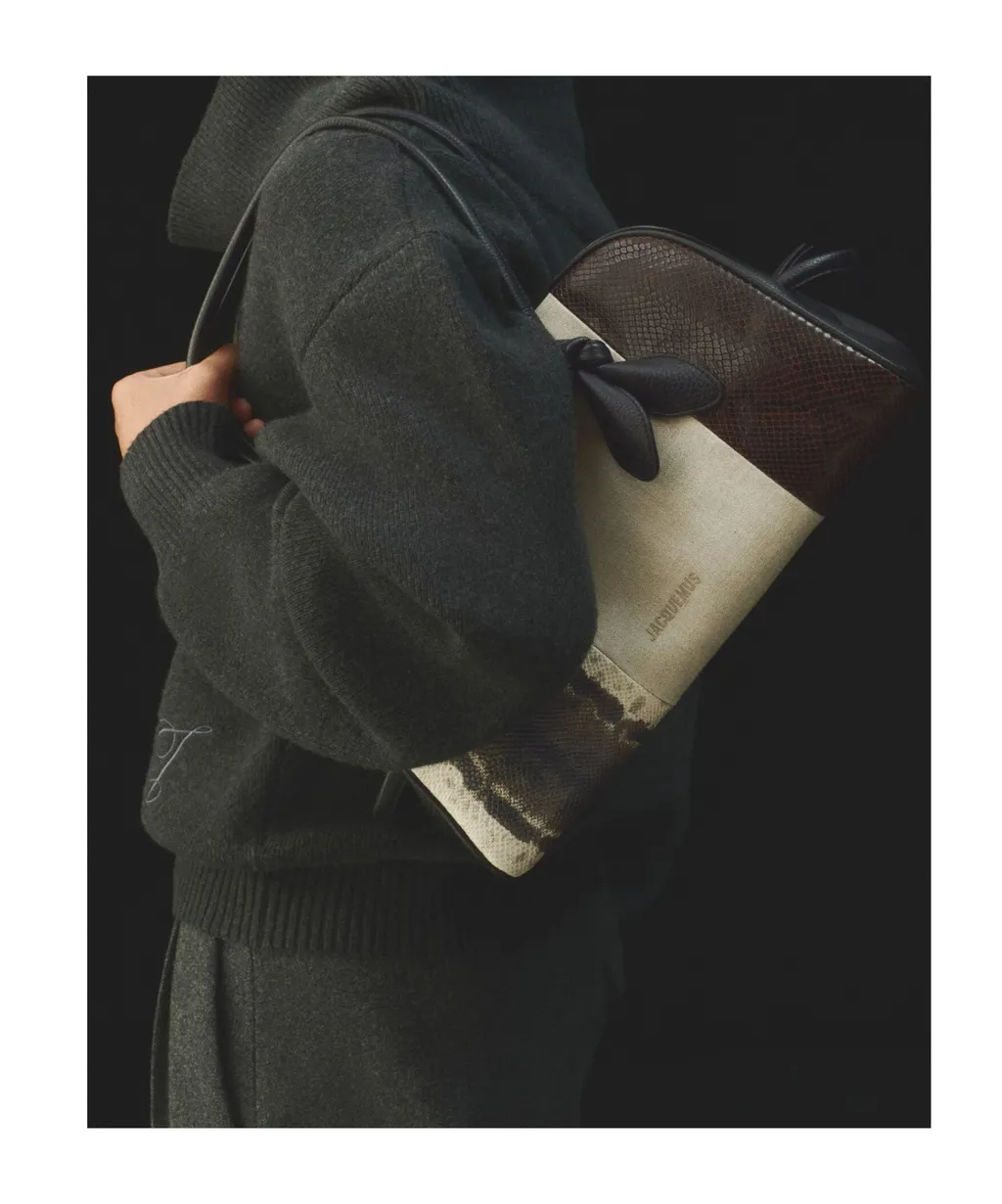 The Turismo Soft Bowling Bag