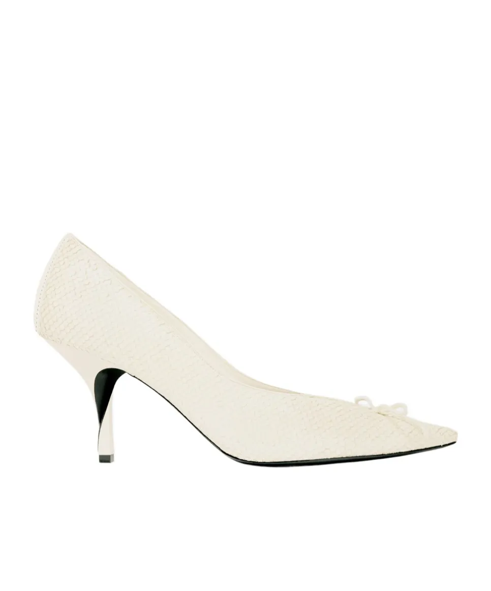 The Tourni Pointed-Toe Pumps