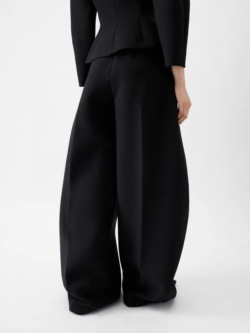 The Wide Ovalo Pants