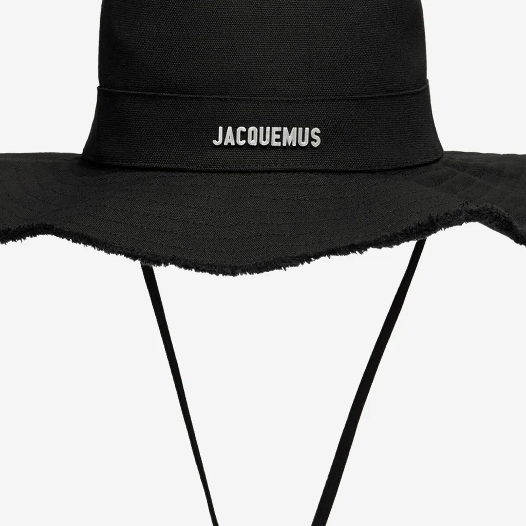 Logo Hat