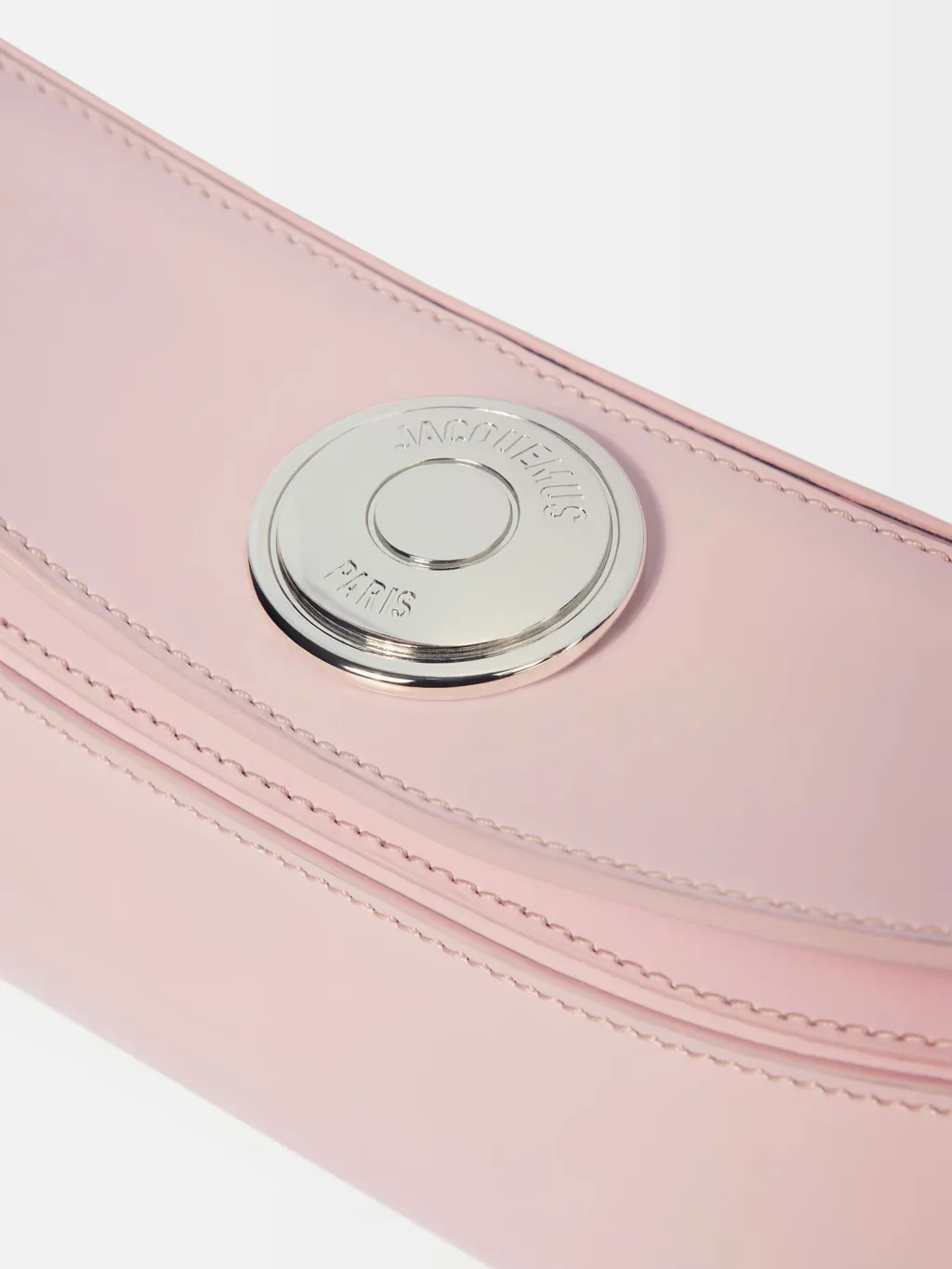 Ovalo Shoulder Bag