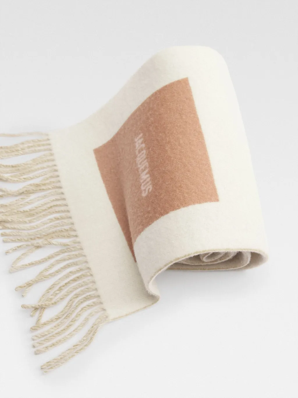 The Rond Carré Scarf