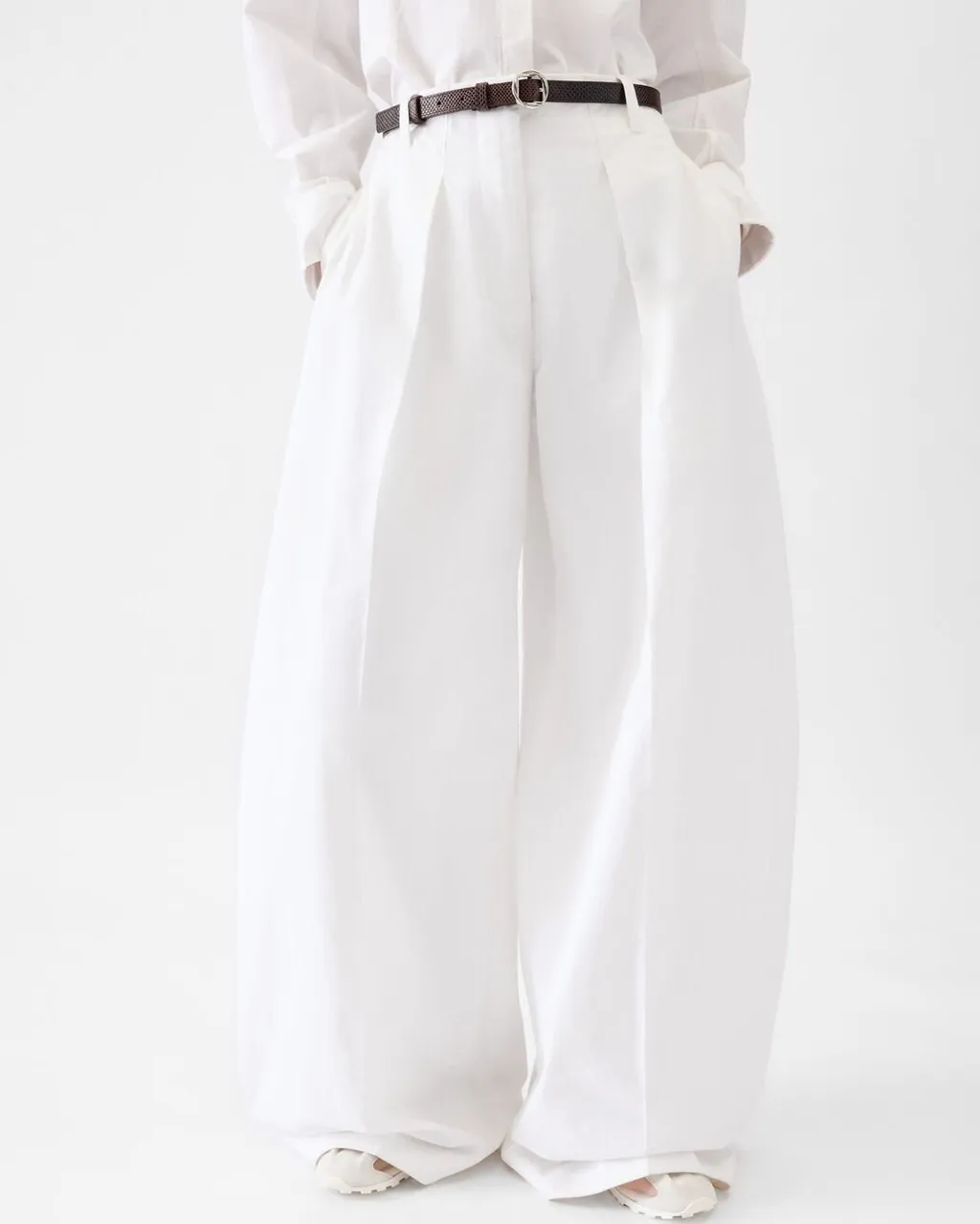 The Wide Ovalo Pants