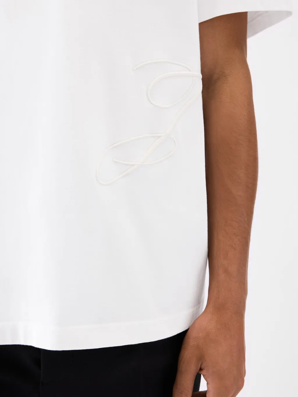 Logo Embroidered Straight Hem T-Shirt