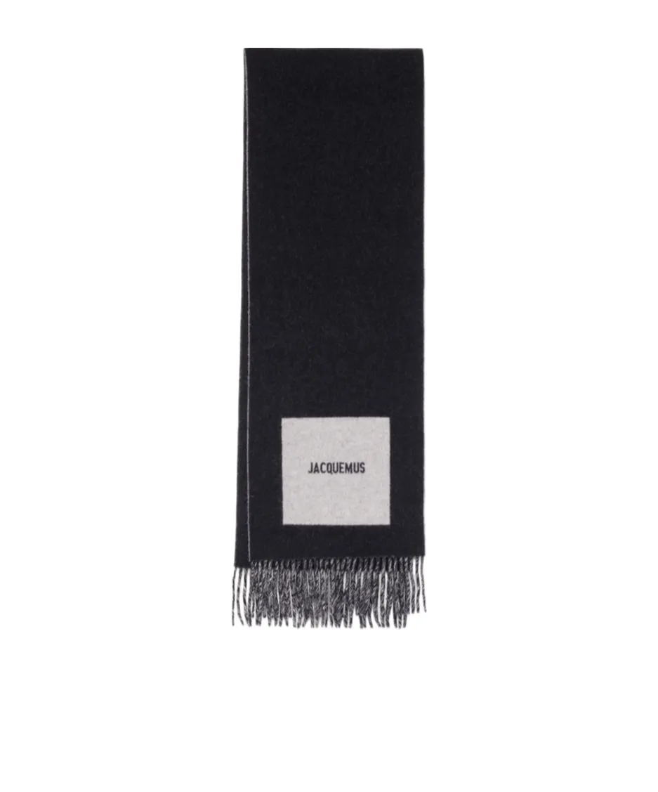 The Rond Carré Scarf