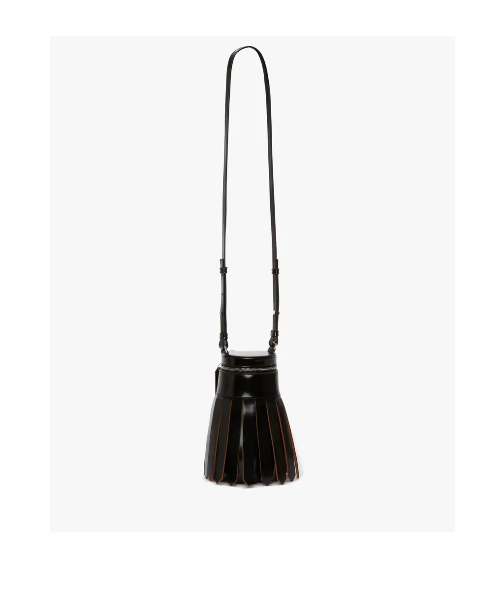Tassel Detailed Zipped Shoulder Bag