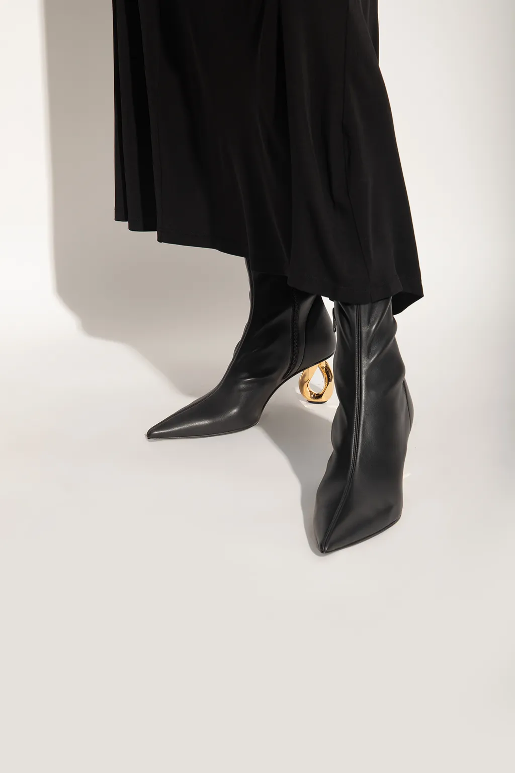 Pointed-Toe Heeled Ankle Boots