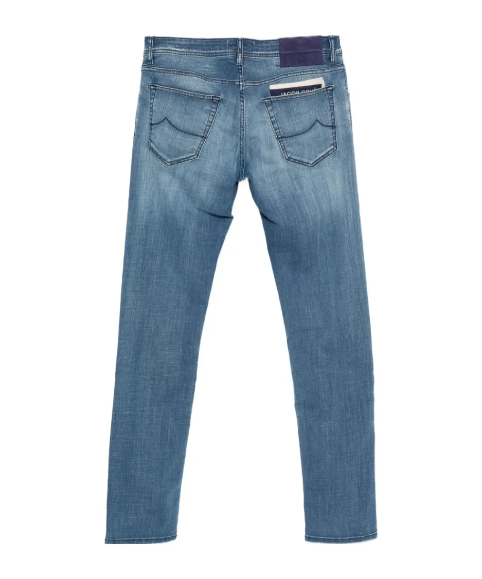 Buttoned Jeans