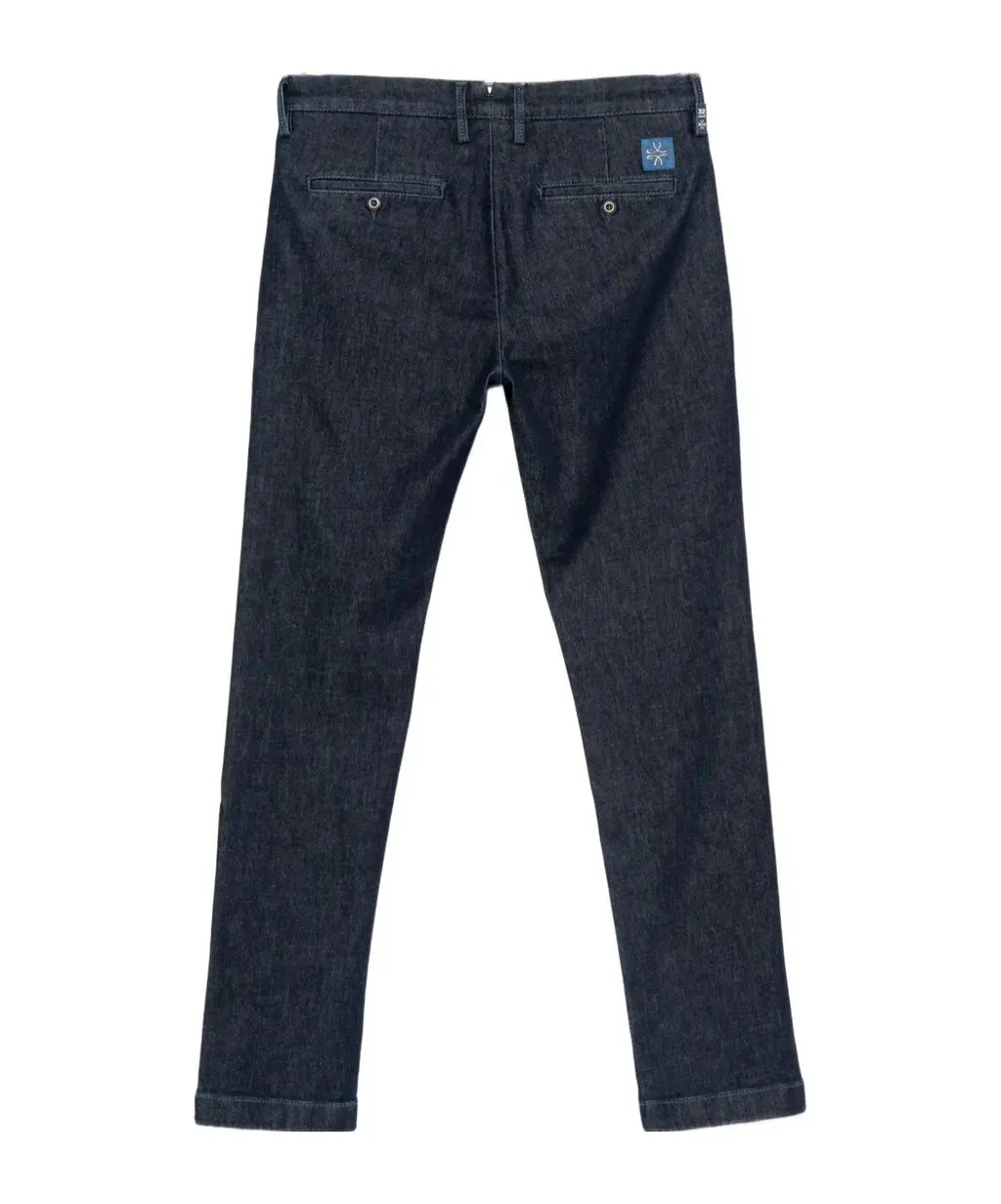 Bobby Jeans