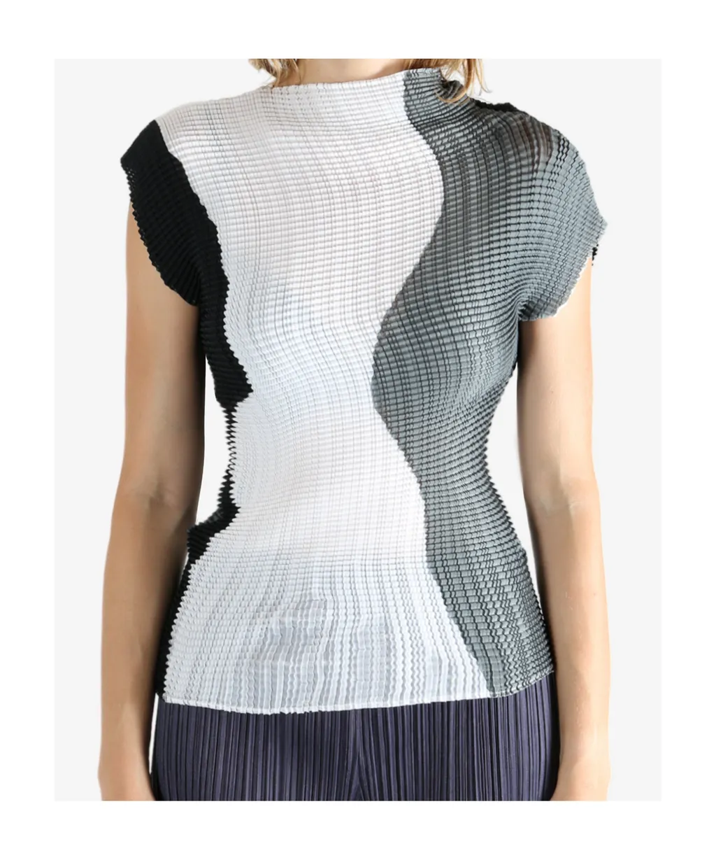 Abstract Tint Pleats Shirt