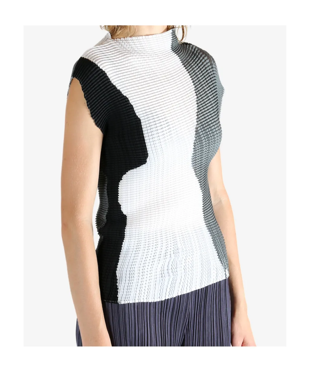 Abstract Tint Pleats Shirt
