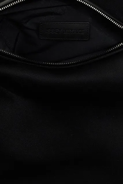 Zipped Shoulder Bag