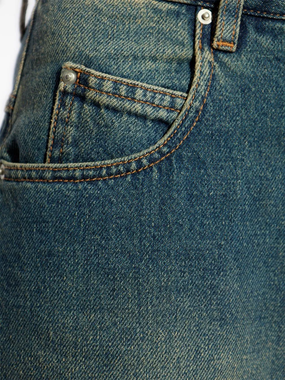 Belt-Loop Jeans