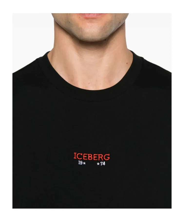X Peanuts Crew-Neck T-Shirt