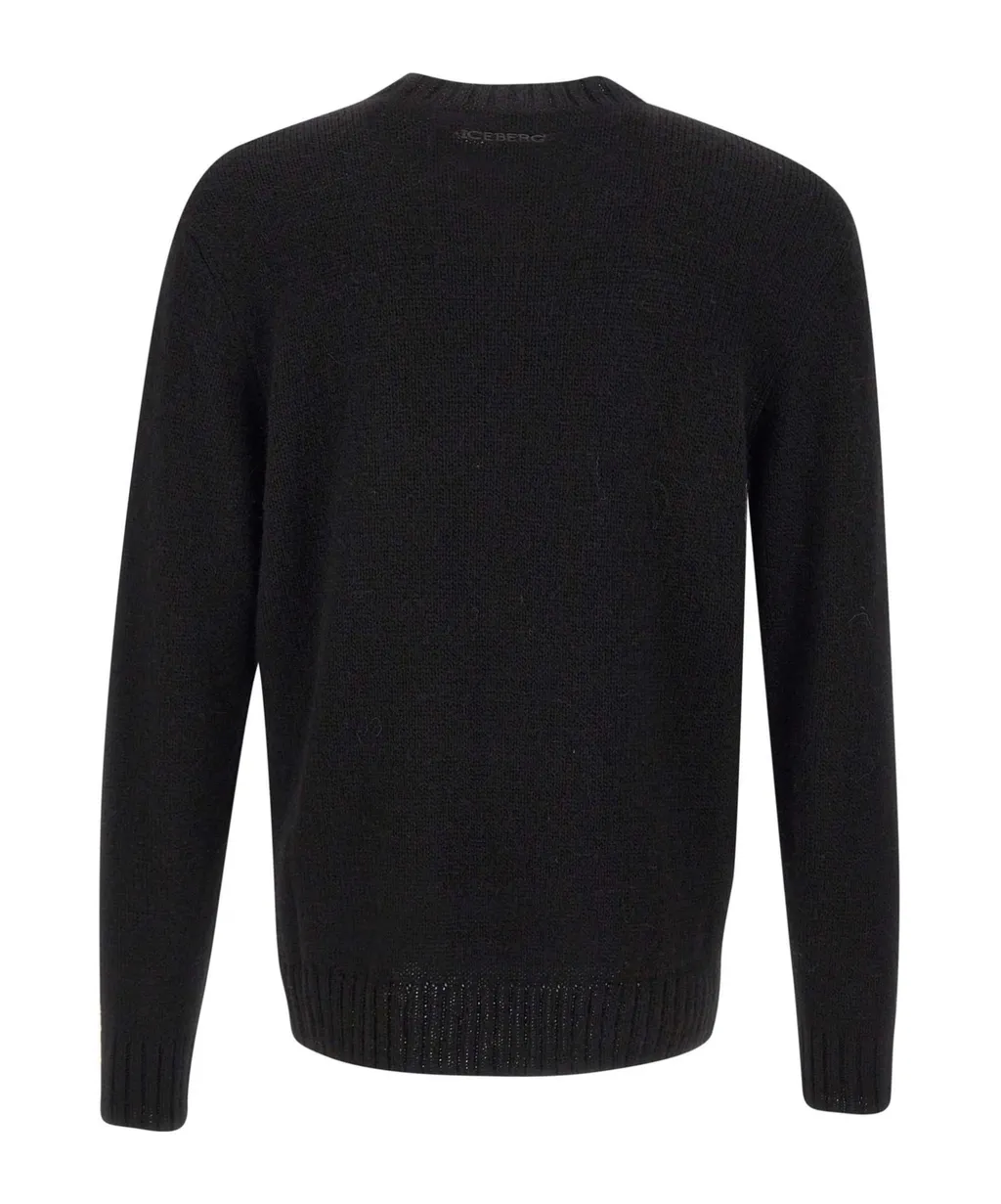 Snoopy-Embroidered Crew-Neck Sweater