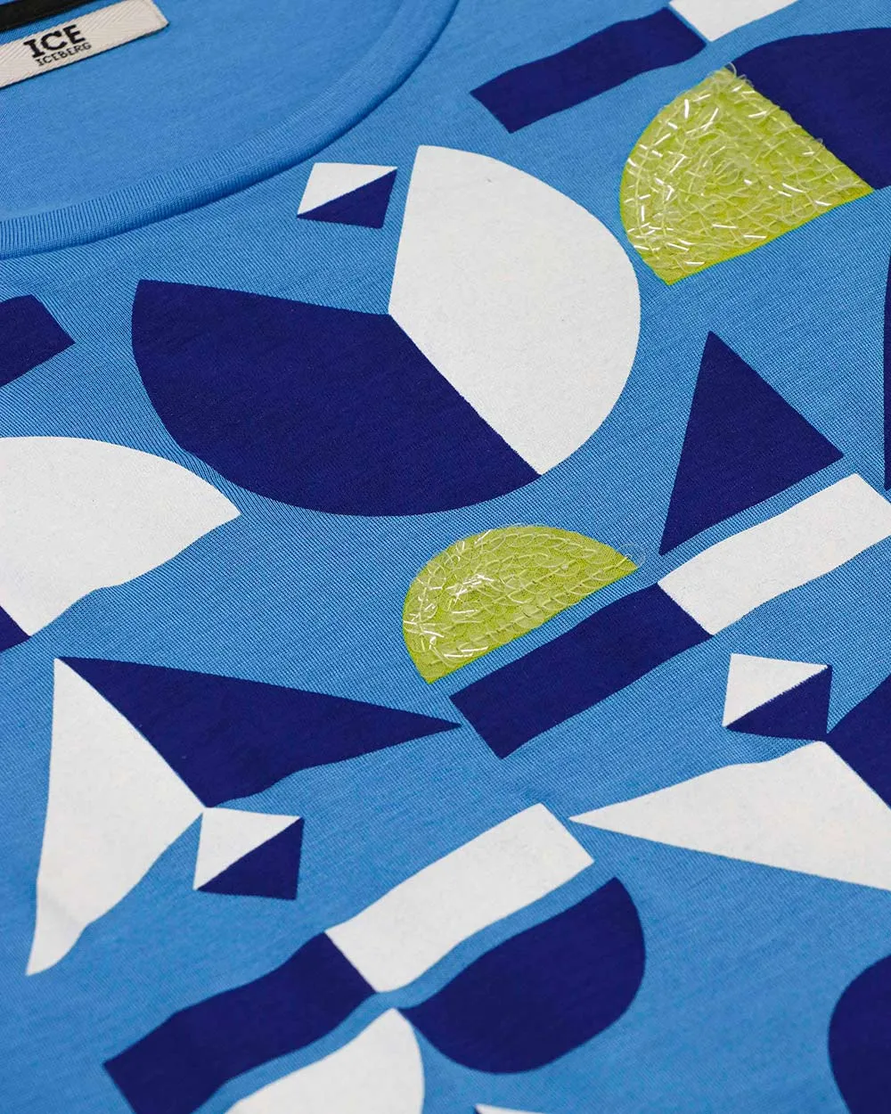 Printed Sleeveless T-Shirt